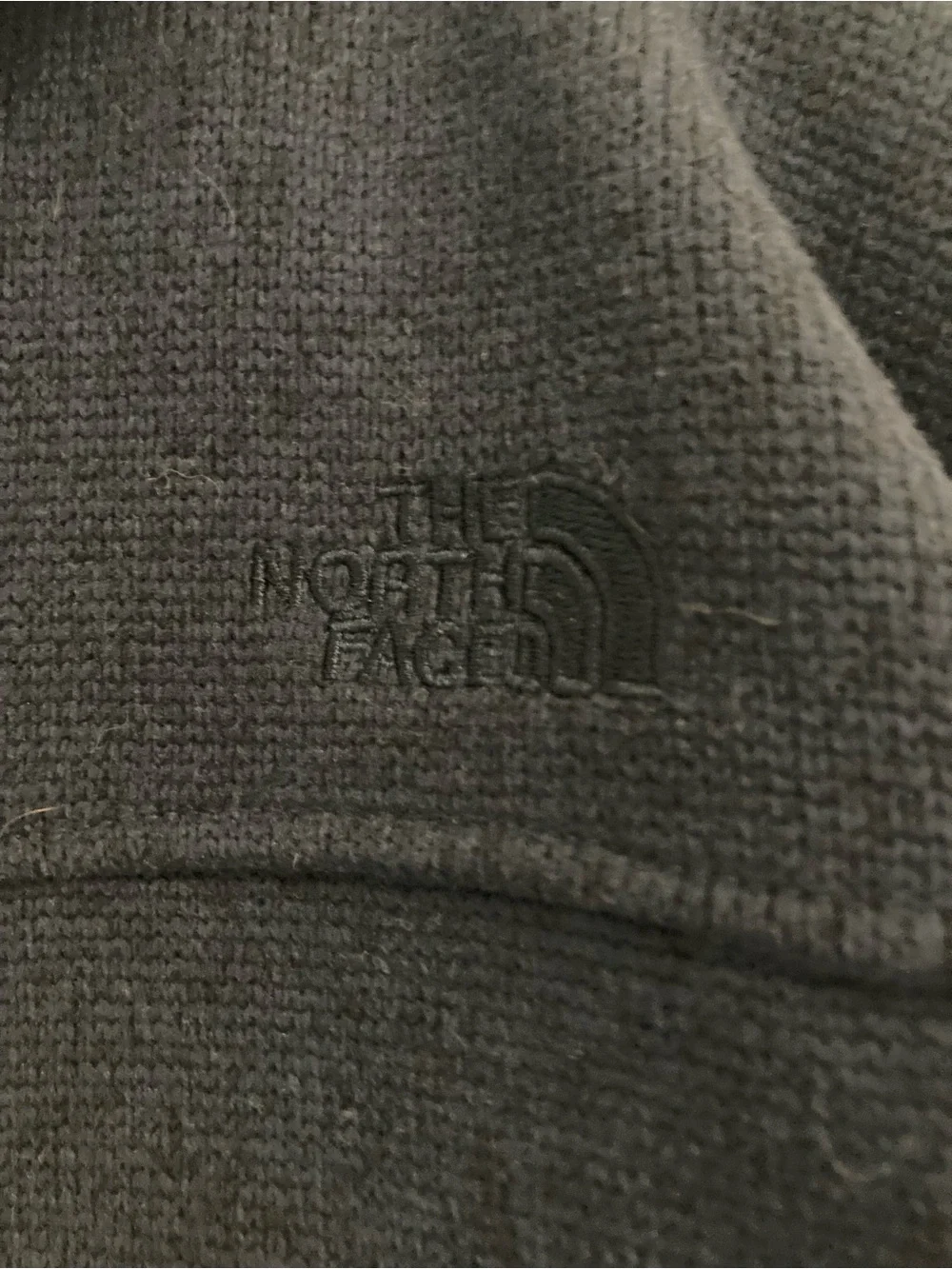 The North Face Men's Navy Half-Zip Fleece Pullover